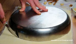 Изрязване на корите